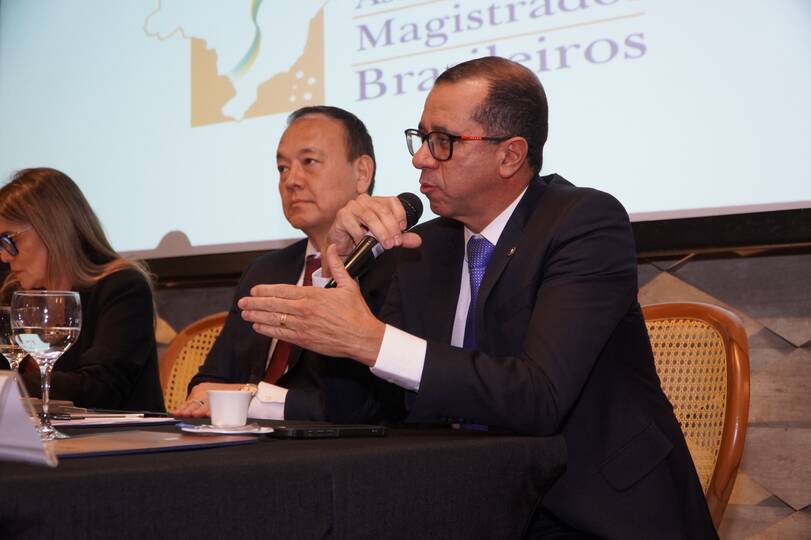 AMB realiza reuniões estatutárias em Brasília