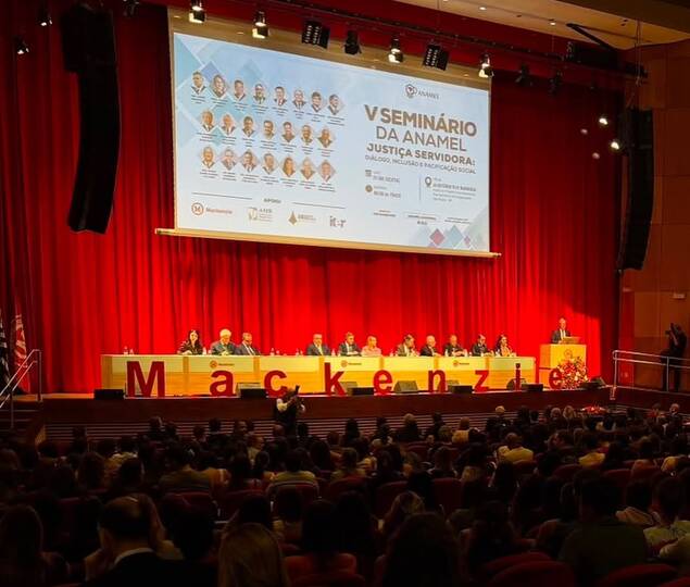 AMAGIS-DF marca presença no V Seminário da Anamel