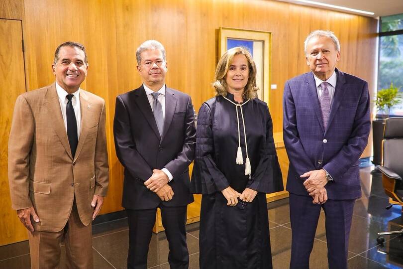 Luciana Freire Naves Fernandes Gonçalves toma posse como Juíza da 2ª Turma Recursal do Tribunal