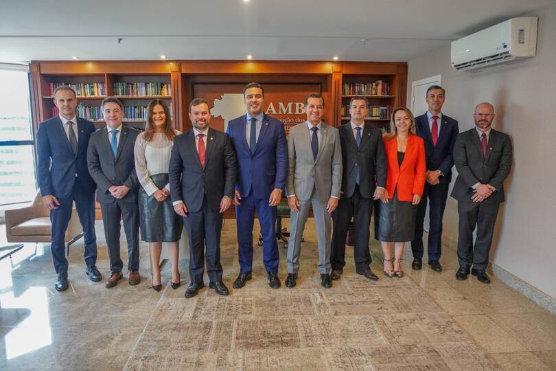 AMAGIS-DF e Amapar assinam convênio de ampliação de capacitação no Judiciário, na AMB