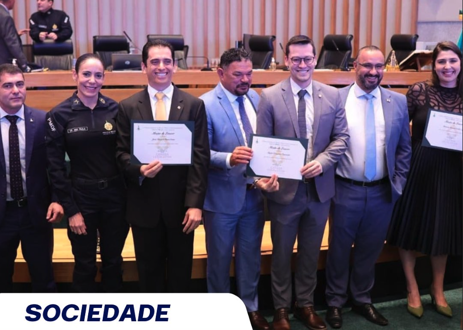 Magistrado recebe moção de louvor da CLDF